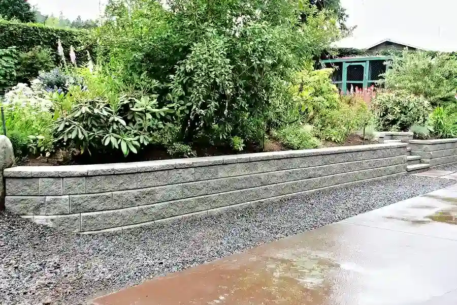 Common Issues With Retaining Walls And How Concrete Solves Them Rogers, AR